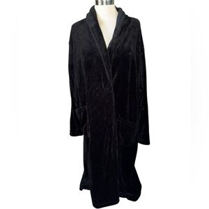 Hotel Spa Collection robe long sleeves fold down lapels soft one size fits most